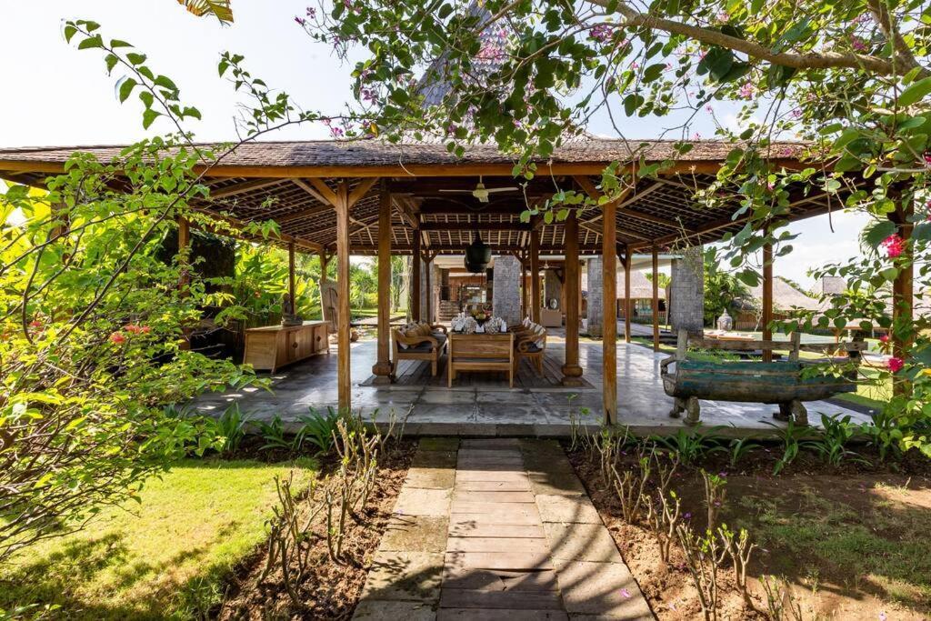 Alami Boutique Villas & Resort Selemadeg Exterior foto